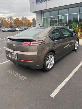 2014 Chevrolet Volt Base