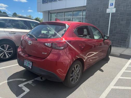 Pulse 2020 Toyota Yaris XLE