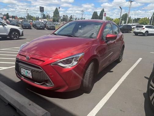 Pulse 2020 Toyota Yaris XLE
