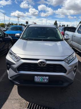 Silver Sky Metallic 2021 Toyota RAV4 XLE