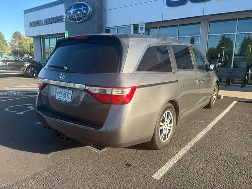 Polished Metal Metallic 2012 Honda Odyssey EX-L