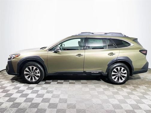 2025 Subaru Outback Touring XT