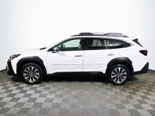 Crystal White Pearl 2024 Subaru Outback Touring XT