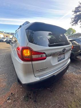 Crystal White Pearl 2022 Subaru Ascent Touring
