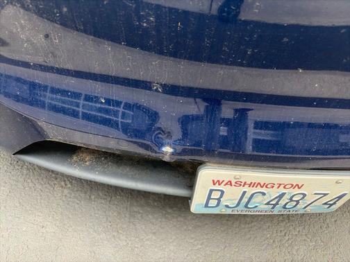 Deep Blue Metallic 2018 Tesla Model X 75D