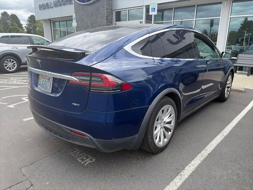 Deep Blue Metallic 2018 Tesla Model X 75D