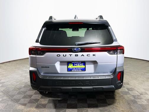Ice Silver Metallic 2026 Subaru Outback Premium