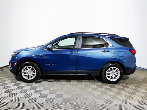 Lakeshore Blue Metallic 2024 Chevrolet Equinox LT