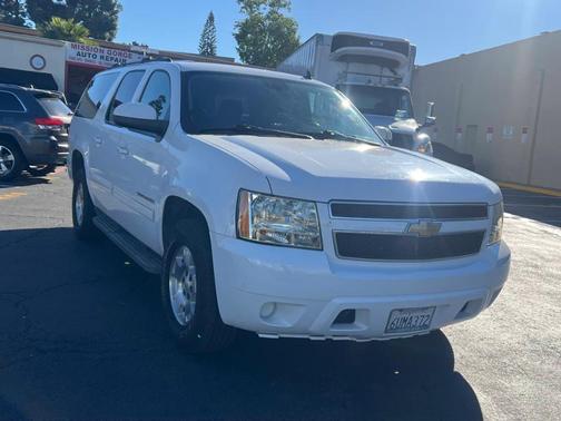 2011 Chevrolet Suburban LS
