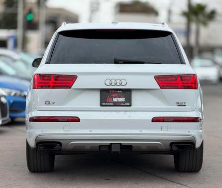 2017 Audi Q7 3.0T Premium Plus