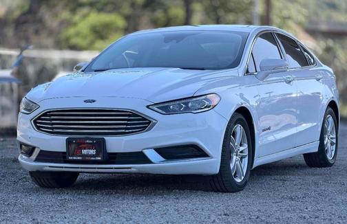 Oxford White 2018 Ford Fusion Hybrid SE