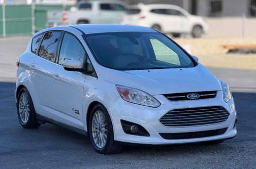 White Platinum Tri-Coat Metallic 2016 Ford C-Max Energi SEL