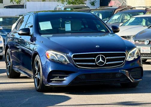 Lunar Blue Metallic 2018 Mercedes-Benz E-Class E 300