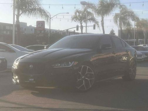 Ebony Black 2017 Jaguar XE 35t R-Sport