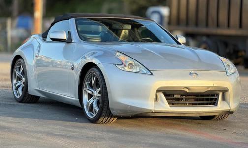 2011 Nissan 370Z Touring
