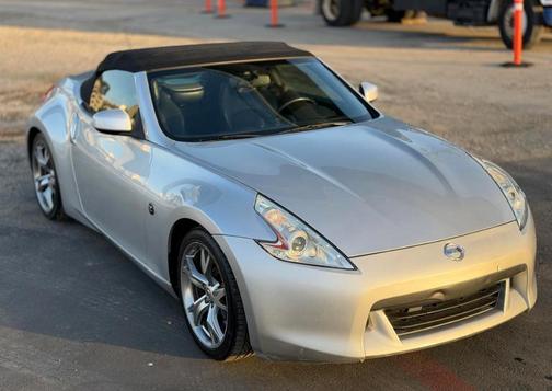 2011 Nissan 370Z Touring