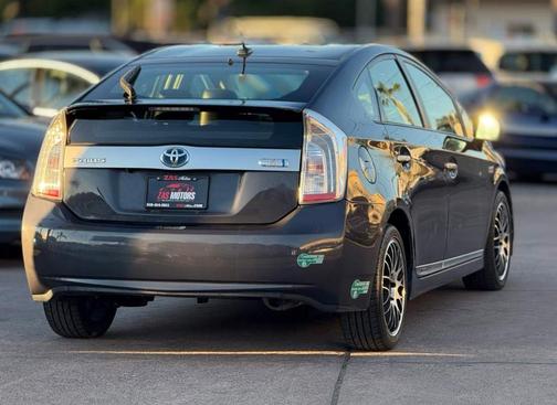 2012 Toyota Prius Plug-in Advanced