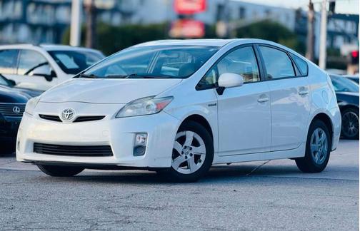 2010 Toyota Prius II