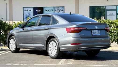 Platinum Gray Metallic 2019 Volkswagen Jetta 1.4T S
