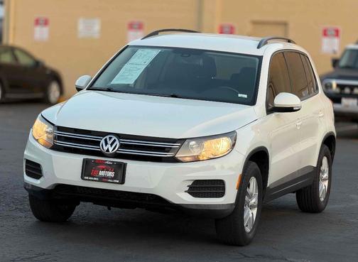 Pure White 2016 Volkswagen Tiguan S