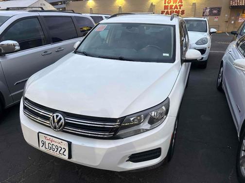 Pure White 2016 Volkswagen Tiguan S