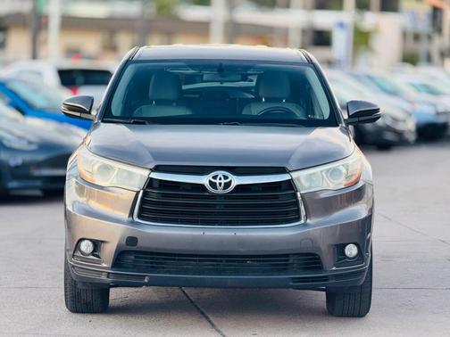 2015 Toyota Highlander LE Plus
