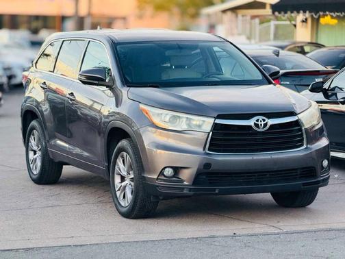 2015 Toyota Highlander LE Plus