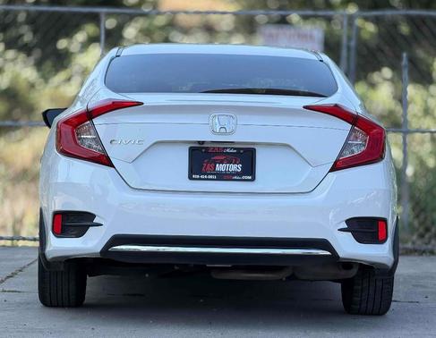 White 2019 Honda Civic LX