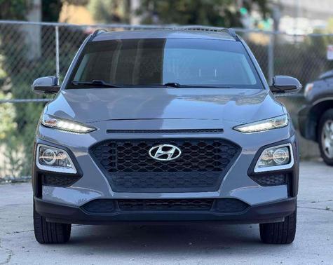 Thunder Gray 2018 Hyundai KONA SEL