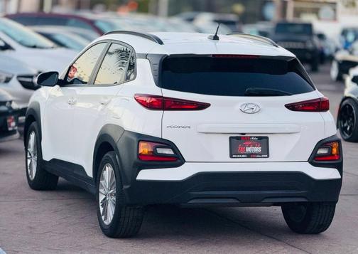 2021 Hyundai KONA SEL
