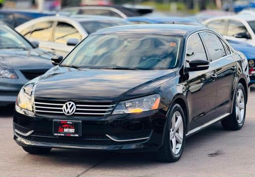 2014 Volkswagen Passat 2.5L S