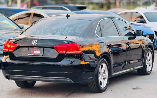 2014 Volkswagen Passat 2.5L S