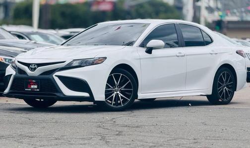2021 Toyota Camry SE Nightshade
