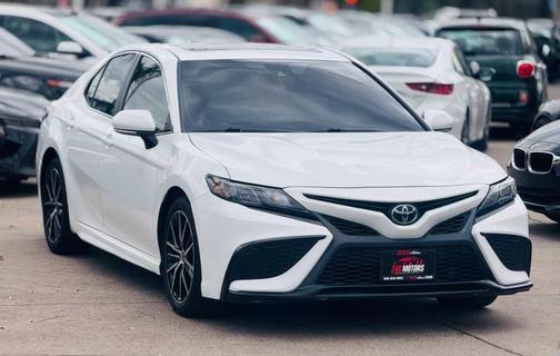 2021 Toyota Camry SE Nightshade
