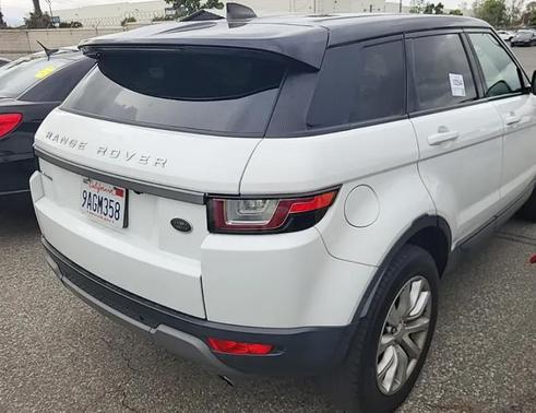 Fuji White 2018 Land Rover Range Rover Evoque SE