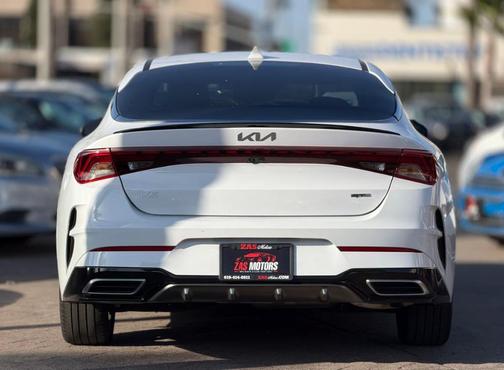2023 Kia K5 GT-Line