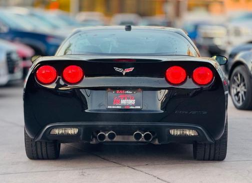 2005 Chevrolet Corvette 