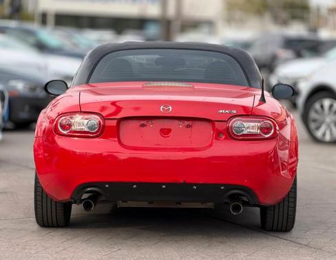 2015 Mazda MX-5 Miata Club