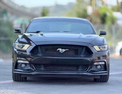 Black 2015 Ford Mustang GT