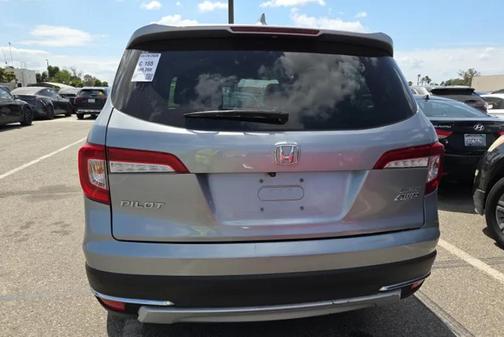 Lunar Silver Metallic 2019 Honda Pilot Elite