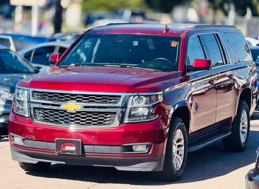 2017 Chevrolet Suburban LT