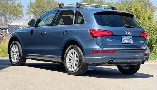 Scuba Blue Metallic 2016 Audi Q5 2.0T Premium Plus