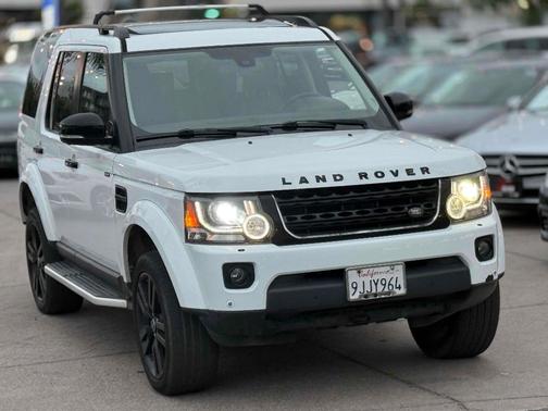Fuji White 2016 Land Rover LR4 Base