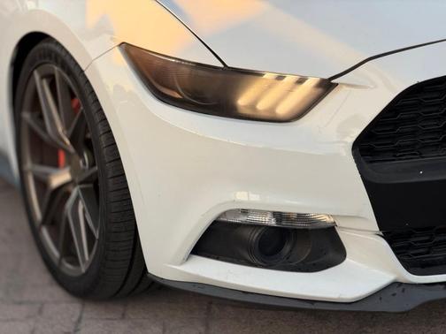 2016 Ford Mustang EcoBoost