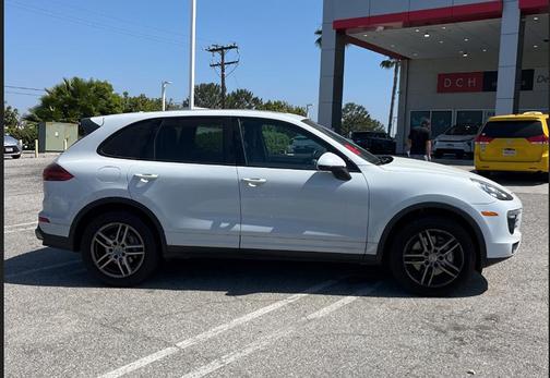 2015 Porsche Cayenne S