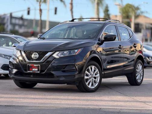 2020 Nissan Rogue Sport SV