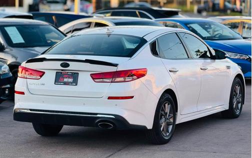 2019 Kia Optima LX