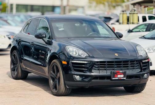2016 Porsche Macan S
