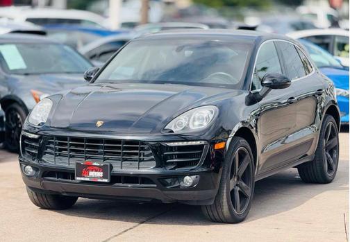 2016 Porsche Macan S