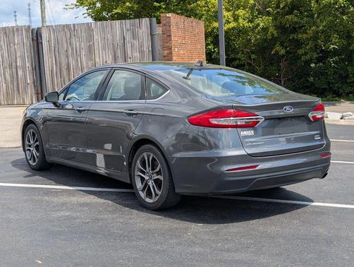 2020 Ford Fusion SEL